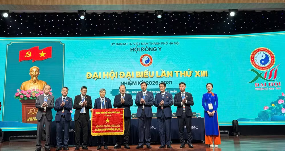 Đông - Tây y kết hợp: Xu hướng tất yếu trong chăm sóc sức khỏe người dân