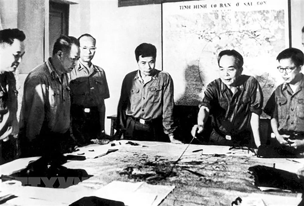 Chiến dịch Hồ Chí Minh và những bức điện lịch sử