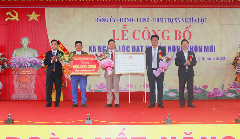 Nghĩa Lộc(Nghĩa Đàn): Nỗ lực đạt chuẩn nông thôn mới