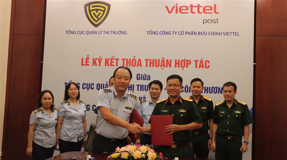 Phối hợp kiểm tra, xử lý hàng hóa vi phạm qua đường bưu chính