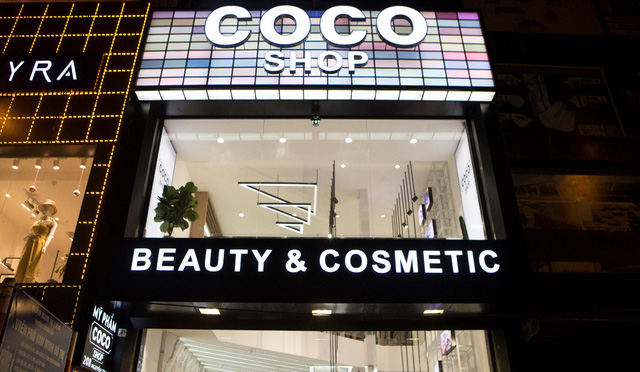 Hệ thống mỹ phẩm CoCo shop – Bán hàng không rõ nguồn gốc?