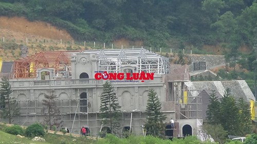 Hoàng Lê2.jpg