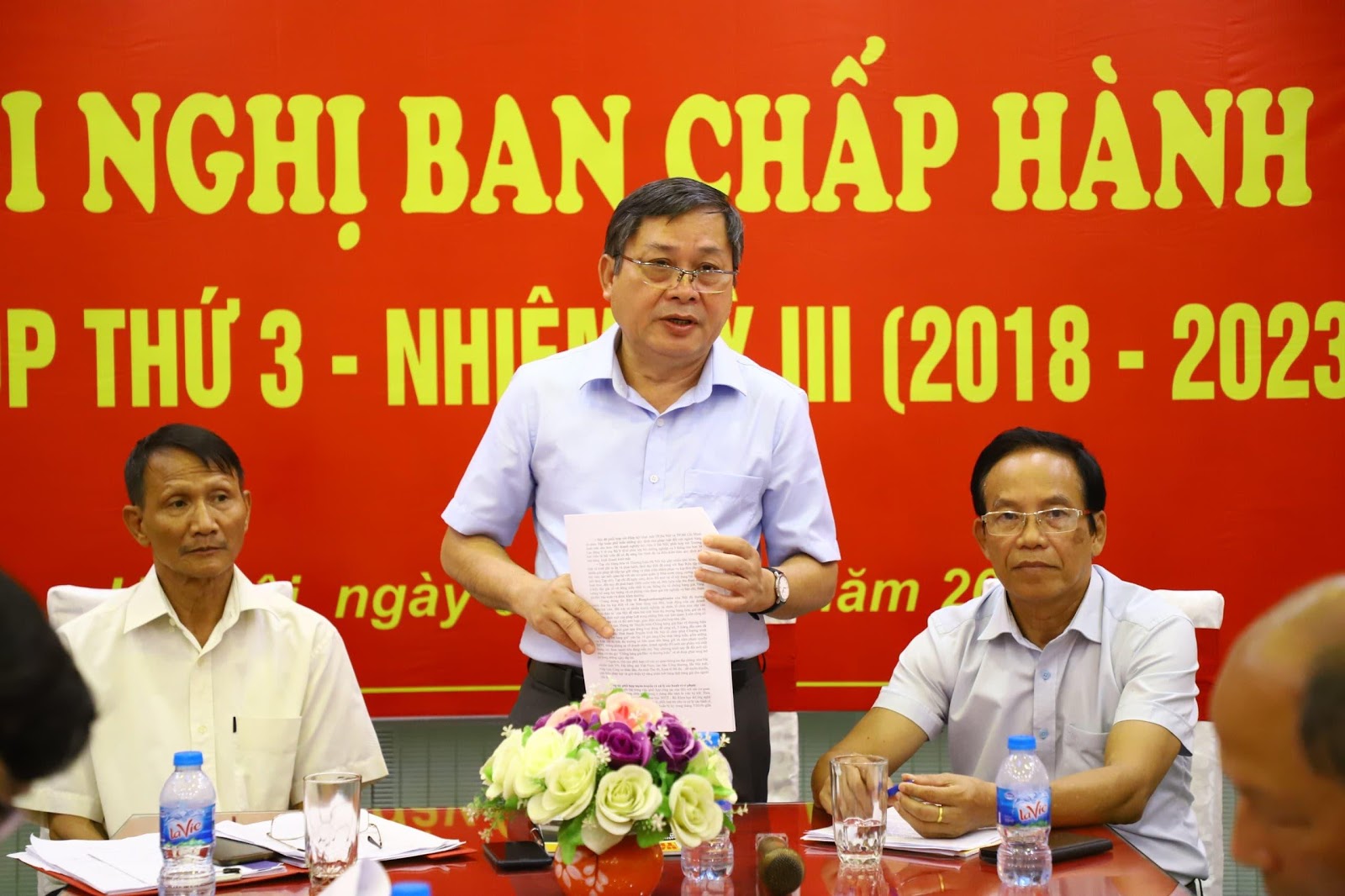 C:\Users\admin\Desktop\Bác  Thìn.jpg