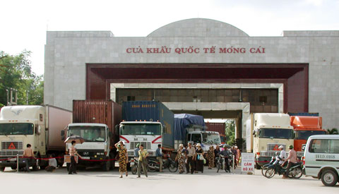Hoạt động thông quan hàng hóa trên địa bàn thành phố Móng Cái diễn ra thông suốt