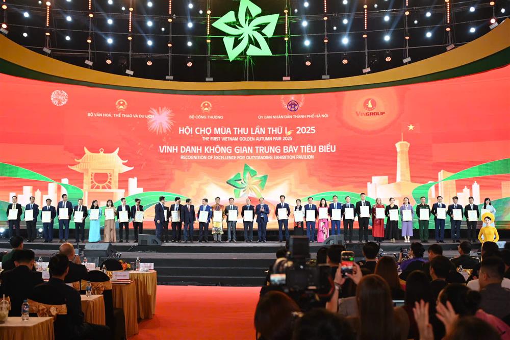 Lễ bế mạc Hội chợ Mùa Thu lần thứ nhất - 2025